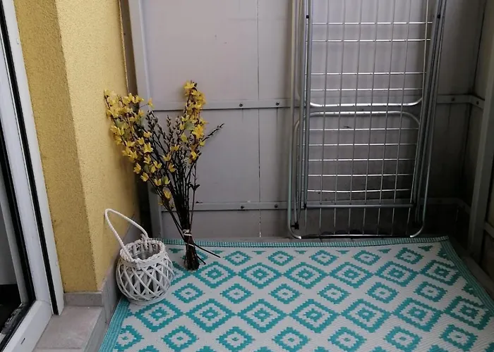 Mycrib I Free Parking I Self Check-in 아파트