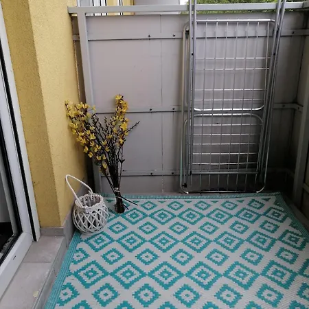 Mycrib I Free Parking I Self Check-in شقة